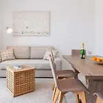 Jolara With Heated Pool Apartamento
